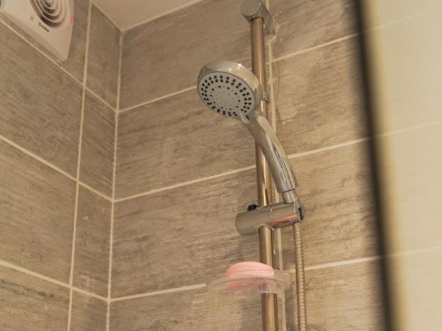 Home In Speke- 8 Mins Walk To Airport Екстер'єр фото